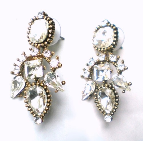 Boucles oreille neuves - d'oreille,