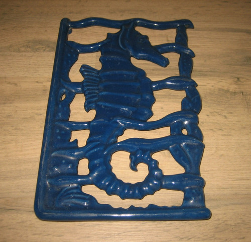 Ancien dessous plat - de,