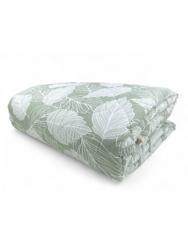 Green leaves quilt - green,