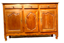 Enfilade trois portes de style Louis XV en merisier massif XX siècle