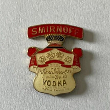 52 - Pin's VODKA SMIRNOFF
