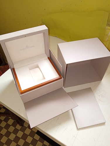 Boite ecrin pour montre - pour,