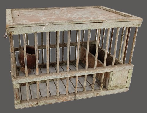 Ancienne petite cage - , à