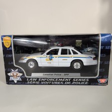 Ford Crown Victoria OPP Police Car 1:24 Motormax – Canadian Police Aurora - Rare