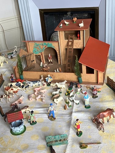 Lot figurines animaux - 60,