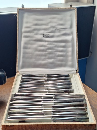 Coffret ancien couteaux - de,