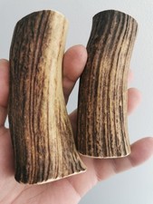 321. POIGNÉE DE COUTEAU