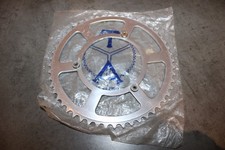 couronne t.a 52 dents   (vélo