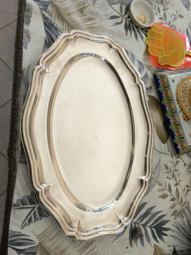 Beau grand plat - grand,