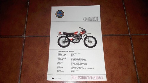 Brochure dépliant - brochure,