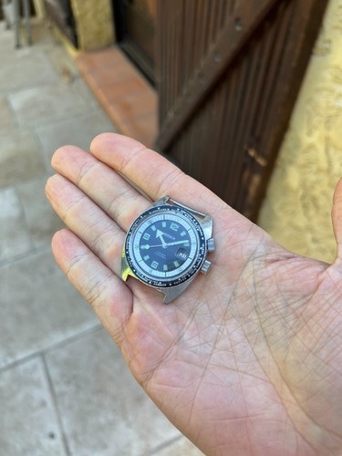 Montre ancienne plongée - ancienne,
