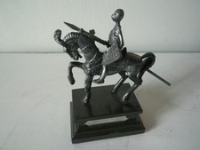 Statuette  Chevalier