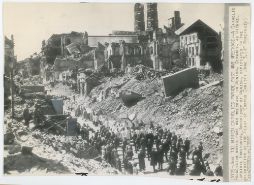 1945 munich ruines - munich, en