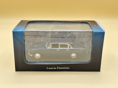 Lancia flaminia bleu jeux - 1/43,