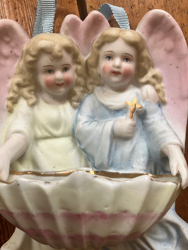 Bénitier biscuit - bénitier, en