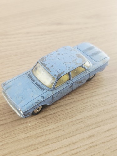 Chevrolet corvair corgi - corgi, toys