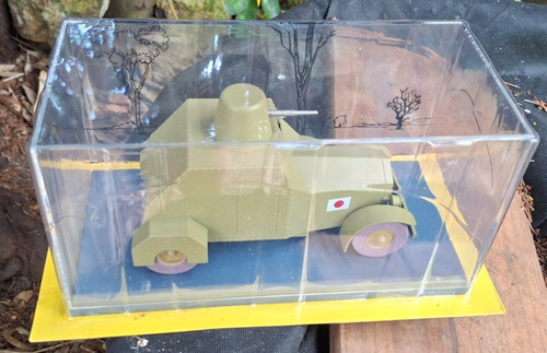 Tintin auto blindee - l'auto,