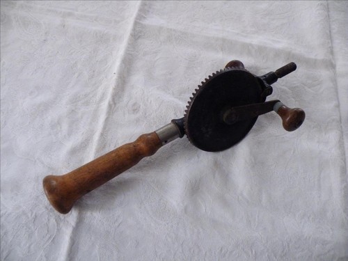 Vintage chignole bois - vintage, a
