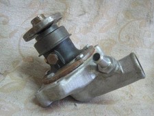 NOS OEM MERCEDES BENZ UNIMOG 404 M180 M127 Ponton W120 WATER PUMP # 1272000401