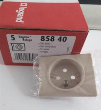 Legrand 85840 Enjoliveur Prise