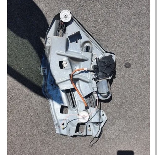 Moteur mécanisme vitre - de,