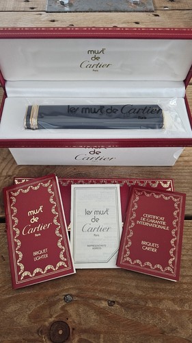Briquet table must de - de,