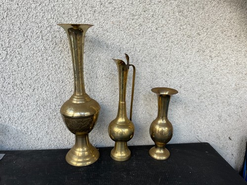 Lot vases laiton grave style - vases,