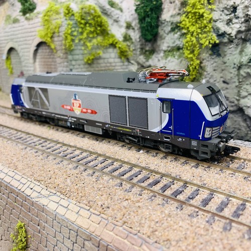Locomotive hybride série - , br