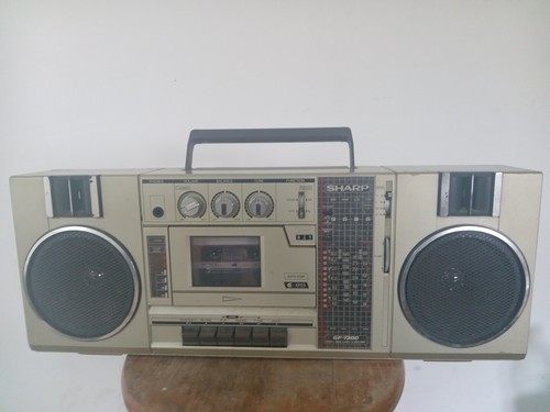 Sharp 7300 boombox - gf-7300, h