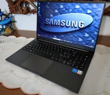 Samsung Galaxy Book2 i5-1235U 512 SSD 8 RAM Mint 15.6" Laptop