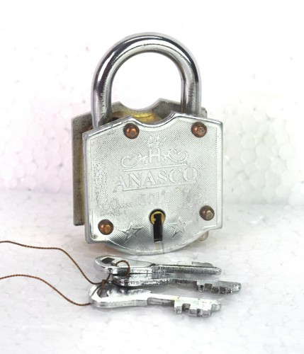 Neuf classique durable volet - neuf,