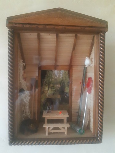 Maquette sous vitrine maison - maquette,