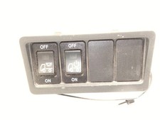 COMMUTATEUR MULTIFONCTIONS /