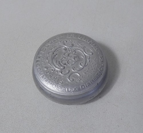 Ancienne boite pilules en - boite,