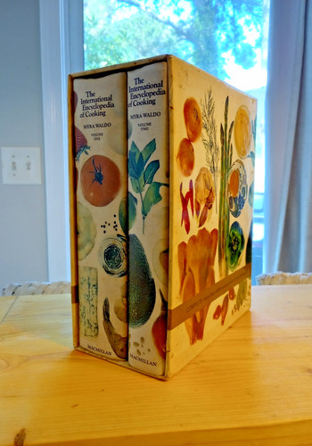 Vintage cookbook set - vintage,