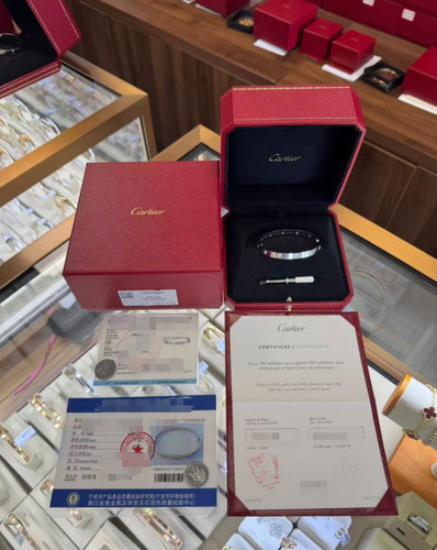 Cartier love classic bangle - cartier,