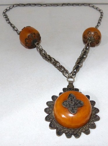Collier ethnique ambre