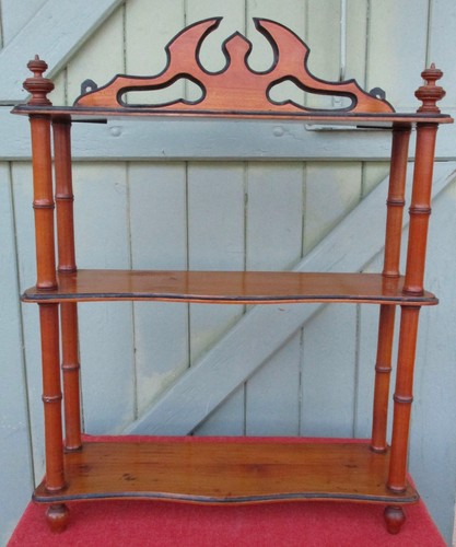 Ancienne petite étagère bois