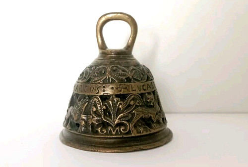 Ancienne clochette bronze - en, a
