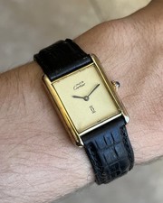 Montre Cartier Tank Argent