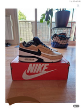 NIKE AIR MAX BW PREMIUM