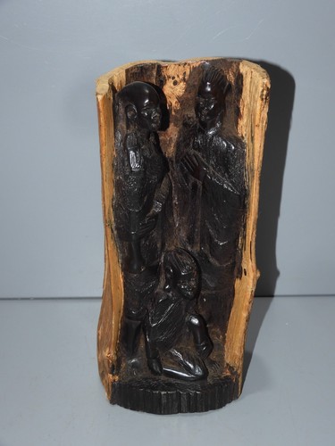 Branche bois sombre sculptee - -branche,