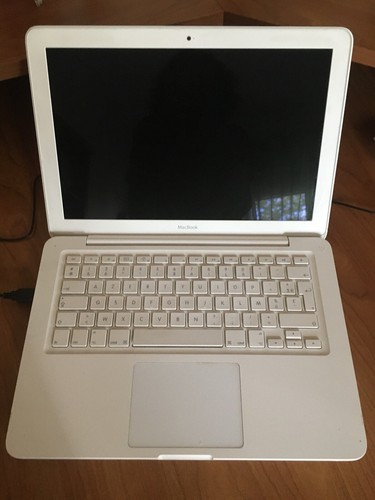 Macbook blanc pour pièces - macbook,