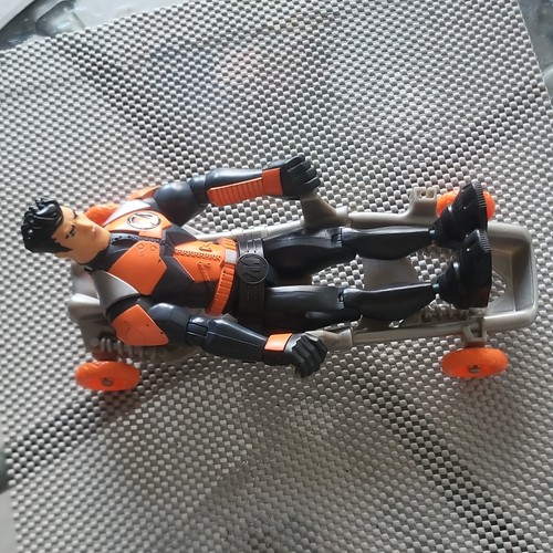 Véhicule action man gris - ●véhicule,