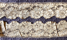 Antique lace, handmade, dimensions 170 cm x 8.5 cm, beige color