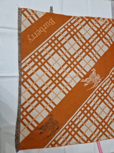 Chale cachemire soie burberry - chale,