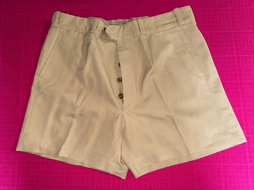 Ancien short militaire - , de