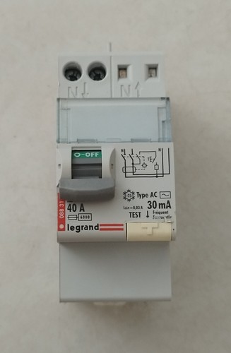 Disjoncteur différentiel 40a - disjoncteur,