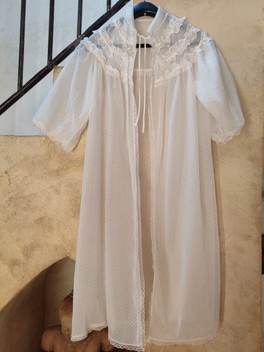 Peignoir broderie dentelle - broderie,