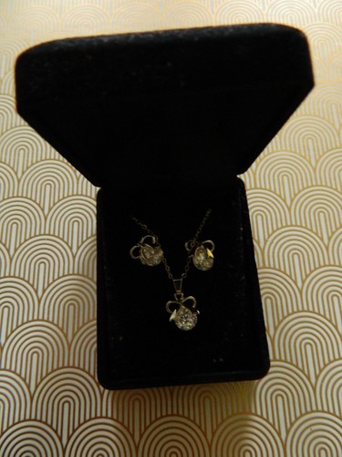 Parure fantaisie femme - , neuve